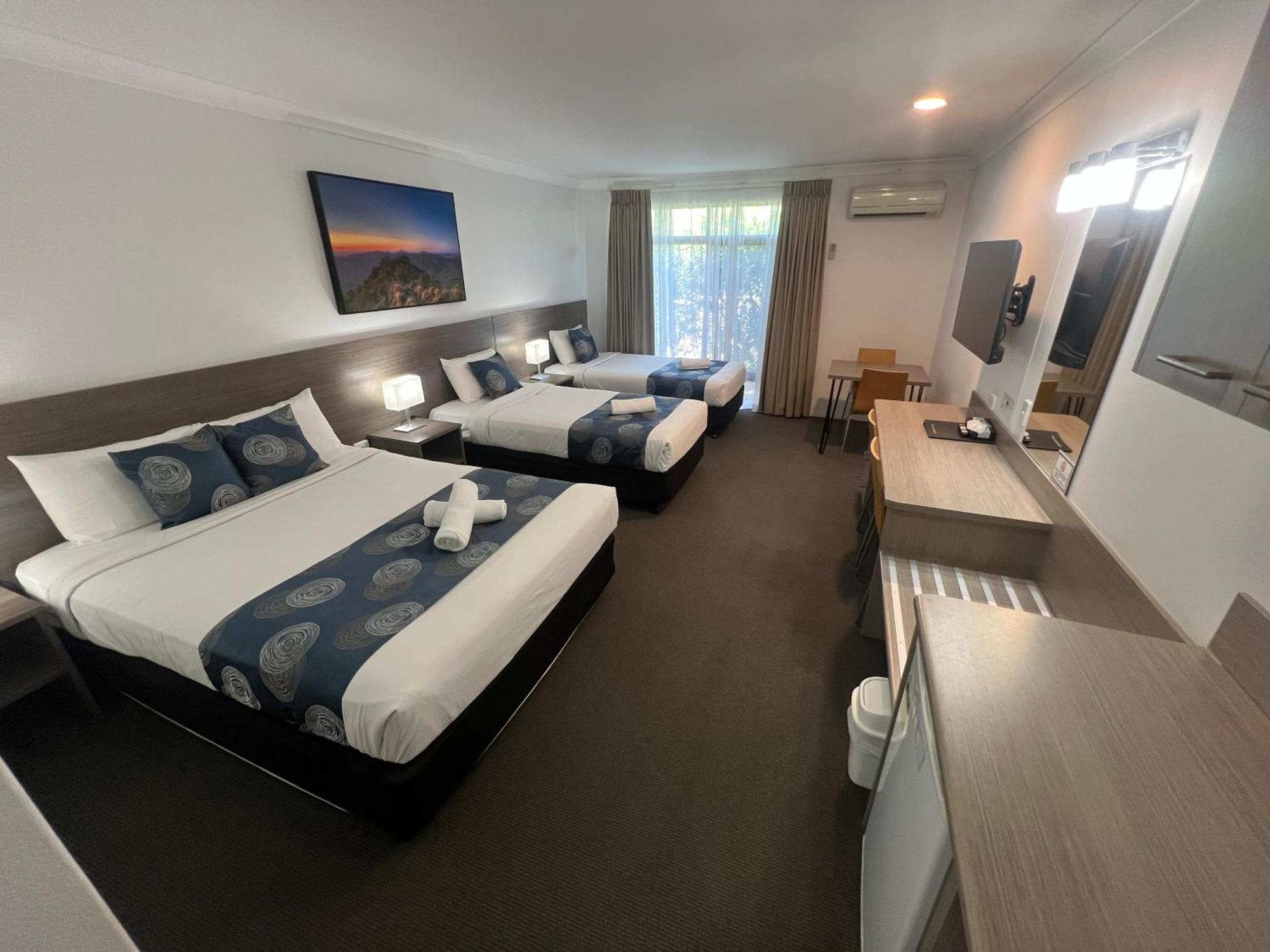 Adelong Motel Narrabri Buitenkant foto