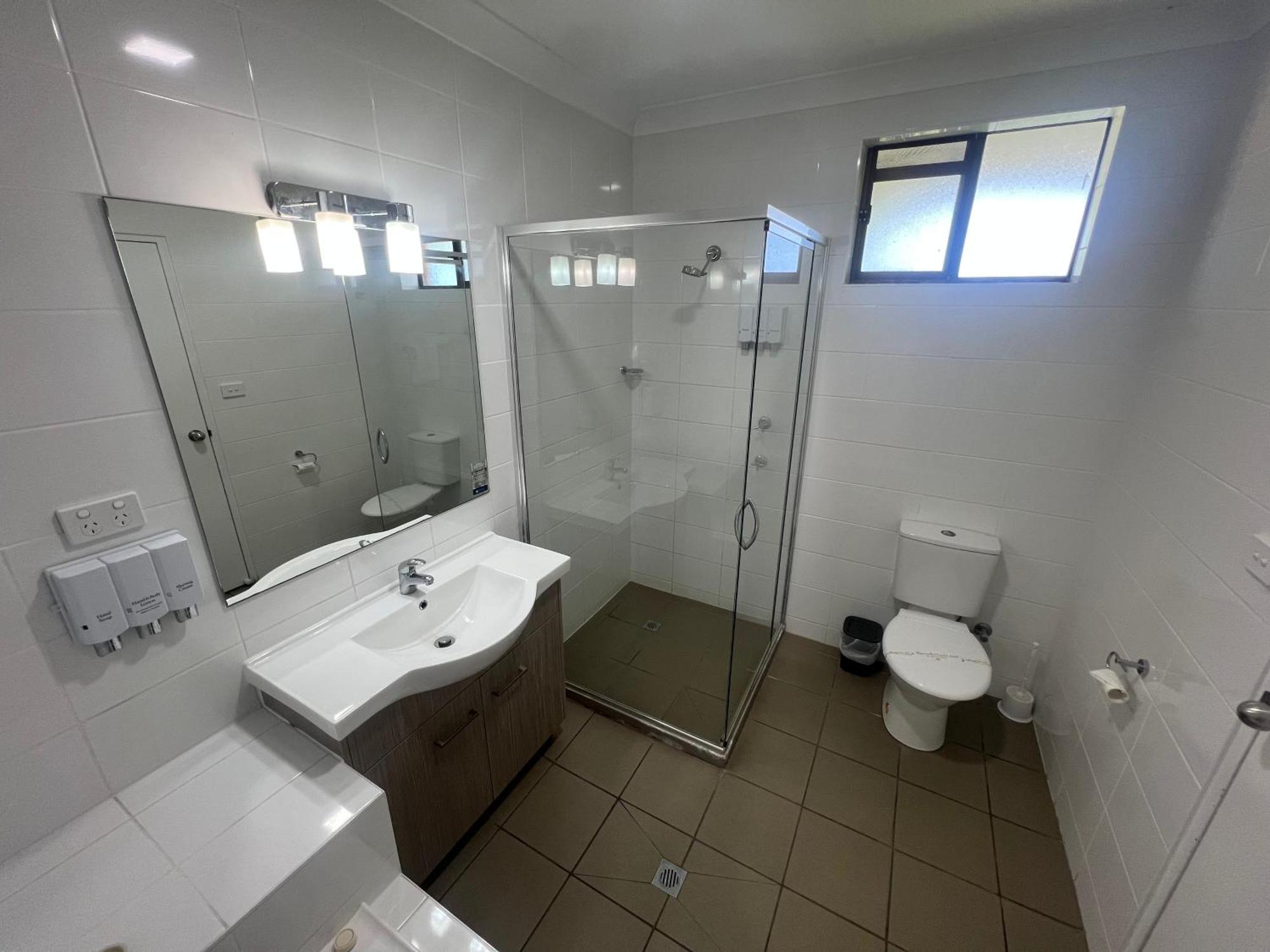 Adelong Motel Narrabri Buitenkant foto
